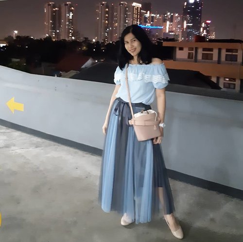 I feel good in this wardrobe!  Blouse and tutu dress is a gift from my aunt when we went to Tamsui Fisherman Wharf, Taiwan.How do I look? Tap for details outfit!.....#ClozetteID#ShamelessSelfie#selfie#buttonscarves#AloBag#outfitoftheday#ootd#whatiweartoday#wiwt#BSAlobag