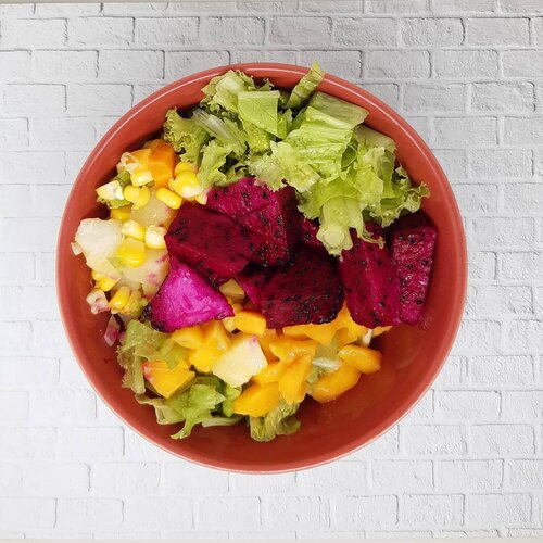 Power breakfast to start the week! Fighting!......#ClozetteID#onthetable#flatlay #salad#instagood #instadaily #eeeeeeats#instafood #foodstagram #foodgasm #healthylifestyle