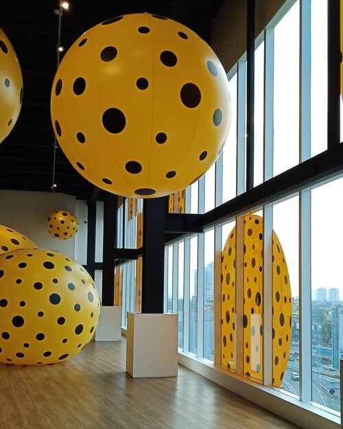 Good morning dots!.Kalian udah berkunjung ke @museummacan? Saat ini masih berlangsung pameran Yayoi Kusama lho! Jangan sampai terlewatkan ya ☺.....#ClozetteID#OPPOnesia #OPPOCameraPhone#OPPOA83#YayoiKusama#KusamaJakarta#KusamaxMacan#museumMACAN#whileinbetween#visitJakarta#moodygrams