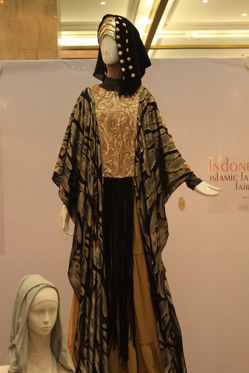 Styletracker - Indonesia Islamic Fashion Fair 2013