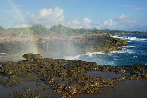 When you see a rainbow after a long time.. ❤
#clozetteid #clozettedaily #starclozetter #starclozette #love #bali #nusalembongan #rainbow #indonesia #visitindonesia #indonesiakaya #sea #ocean #aroundtheworld #balinese #