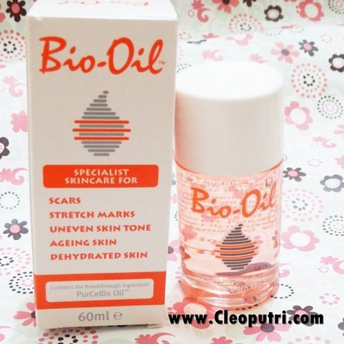 Don't forget to see my review about BIO-OIL!! This is amazing oil that you should have :') you can see in www.cleoputri.com for detail :') Thankyou @biooil #biooil #biooilreview #beautyblogger #indonesianbeautyblogger #beautythings #skincare #clozetteid #clozettedaily
