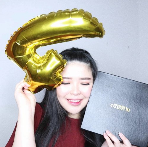 Happy happy happy happy 4th anniversary @clozetteid !Being Clozette Ambassador for almost 4 years and and be a witness to how Clozette Indonesia grows makes me feel so proud to be part of the community 💕Thank you for always be lovely dear Clozette Crew who always make Clozette Indonesia better than ever 😘@clinelleid @pondsindonesia @senkaindonesia @zap_beauty @jacquelle_official .....#clozetteid #ClozetteUn4gettable #clozetteambassador #wonderfullyn #lynebeauty #anniversary