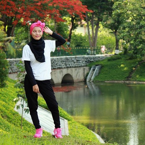 I can hear your heart in the nature beat.#ClozetteID #COTW #sportmeetsfashion #ootd #hotd #hijabootd