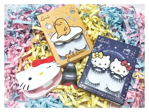 .@lavielash has been one of my favorite brand for falsies since forever.Type yang aku paling suka adalah Amaryllis karena natural but looking sweet.Dan ternyata Lavie collab bareng Sanrio untuk special packaging dengan masing-masing 2 pilihan untuk Hello Kitty & Gudetama.Jadi aku pilih Amaryllis (Gudetama) dan Fleur (best seller Lavie for all time) untuk Hello Kitty design nya.Andaikan ada falsies glue special Hello Kitty edition pasti aku beli juga karena lem bulu mata Lavie terkenal ok!Oh ya, GREAT deal banget kalau beli sampai akhir Juli di @tokopedia karena lagi diskon 40% plus free ongkos kirim sampai 40ribu.Jadi total 120 ribu sudah dapat 4 pasang falsies(glue is included in every box). Special thanx to @susyanagolam Hello Kitty box untuk nyimpen falsies nya super berguna dan sangat gemesin 😘😘😘..#MELPinkPalette #clozetteid #starclozetter #fdbeauty #hellokittyindonesia #laviexsanrio