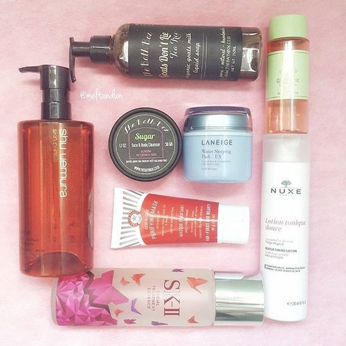 .
I’m a big believer in that if you focus on good skincare, you really won’t need a lot of make-up – Demi Moore.

Totally agree with Mrs Demi.
So this post is about my superhero skincare. 
Double cleansing, double toning, essence, moisturizer and mask 😊😊
.
.
What's yours? @susyana_heartbeads
@iranataliaa .
#ClozetteID
#TWOnderfuljourney #ClozetteBestSkincare