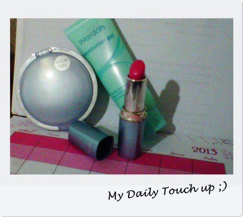 My favorite daily make up is Wardah, because it's soft and keep my natural beauty :)