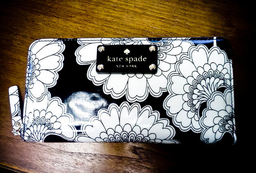 Kate Spade Daycation wallet