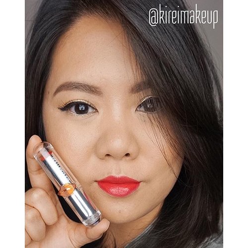My new favorite! @shuuemura_ww sheer shine lipsticks are vibrant, high shine, and most importantly very moisturizing! This shade is RD164 (red). Check out my blog for more pics & review! Link is in my bio --> kireimakeup.com ——————————————————
#kireimakeup #shuuemura #mysheershine #clozetteid #bbloggersCA #lipsticks #redlips