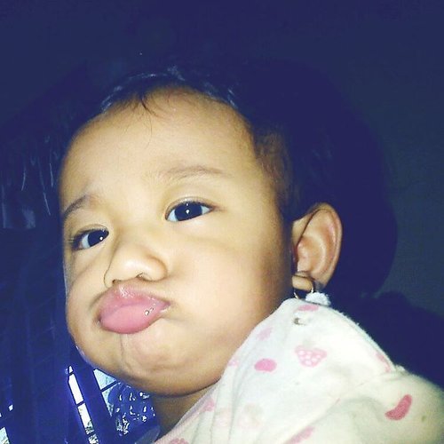 Definitely a duck face! My 1yo little sister kila👧😘 #clozetteid #littlesisterlove #abmhappylife