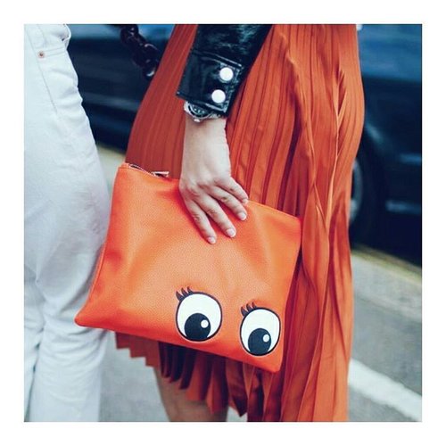 Look at the eyes. Oh, uber cute definitely. Of couse the eyelashes is the best part. Pinterest never fail to surprise me

#ClozetteID #vibrantcolors #clutch #anyahindmarch #abmlifeiscolorful #abmlifeisbeautiful #abeautifulmess #acolorstory #whatwelike #pinterestinspiration
