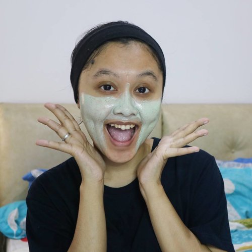 Maskeran dulu aaah 👻👻👻. Video maskeran pakai @garnierindonesia udah ada di YouTube ya. Search aja di YouTube: Lia Harahap. Selamat menontonnnn ❤️
. 
#clozetteid #Skincare #MatchaModeOn #MatchainAja