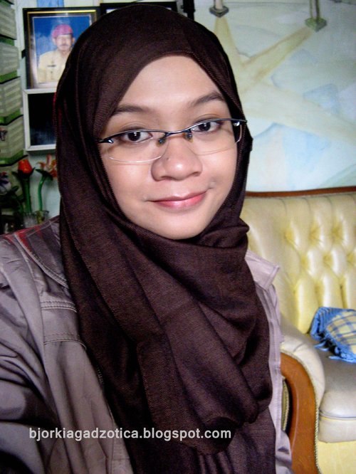 Hijab makeup for work and casual