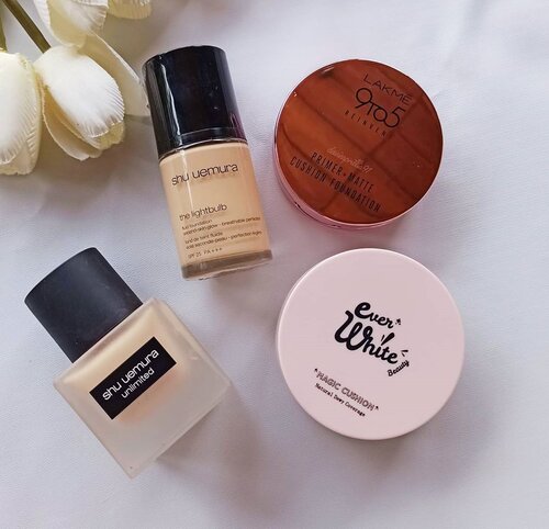 Complexion yang aku punya saat ini. Lainnya sudah aku buang. Tinggal 4 produk ini yang masih bisa dipakai dan selamat. 😅  Punya skin type dry-combination tuh agak picky. Sebenernya aku suka makeup yang glowing tapi ada saatnya pengen makeup matte.• ‌𝗦𝗵𝘂 𝗨𝗲𝗺𝘂𝗿𝗮 𝗨𝗻𝗹𝗶𝗺𝗶𝘁𝗲𝗱 𝗙𝗼𝘂𝗻𝗱𝗮𝘁𝗶𝗼𝗻 : Ini yang matte, sepertinya bakal cobain Unlimited Glow yang terbaru yang hasilnya lebih glowing. Shade 764 di shu unlimited lebih gelap tapi masih bisa masuk di skintone aku, hasilnya semi matte. Dan full coverage, beli ini emang niatnya buat nutup dosa-dosa wajah tanpa concealer udah nutup.• ‌𝗦𝗵𝘂 𝗨𝗲𝗺𝘂𝗿𝗮 𝗟𝗶𝗴𝗵𝘁𝗯𝘂𝗹𝗯 𝗙𝗼𝘂𝗻𝗱𝗮𝘁𝗶𝗼𝗻 : Shade 764 juga, warna shade nya sama seperti Petal Skin. Bedanya cuma di finishnya lebih matte dan coverage nya medium. Masih perlu concealer buat nutup dosa-dosa wajah. Aku lebih suka Petal Skin karena lebih lembab dan hasilnya glowing sehat.• ‌𝗟𝗮𝗸𝗺𝗲 𝗣𝗿𝗶𝗺𝗲𝗿 + 𝗠𝗮𝘁𝘁𝗲 𝗖𝘂𝘀𝗵𝗶𝗼𝗻 𝗙𝗼𝘂𝗻𝗱𝗮𝘁𝗶𝗼𝗻 : Shade Light Sand (02). Cinta banget sama cushion ini. Hasilnya semi matte tapi masih kelihatan glowingnya. Beli jg krn korban aplikasi orange pas flash sale tapi jadi cinta dan selalu repurches kalau habis+ada sale. Masih favoritku banget sampai saat ini.• ‌𝗘𝘃𝗲𝗿𝘄𝗵𝗶𝘁𝗲 : Beli di tokped pas awal launching dulu. Jarang aku pakai karena salah shade, Light Beige shade paling terang dan ternyata ini lebih cocok untuk pink undertone. Hasilnya glowing dan enggak lengket.Juaranya masih Lakme Cushion, meskipun semi matte finish masih keliatan glowing dan lembab diwajahku. Untuk saat ini belum pengen mau cobain complexion apa lagi karena jarang makeup full. :D#ClozetteID #beauty #love #makeup #beautiful #style #instagood #instagram #follow  #picoftheday #happy #photo #beautyblogger #beautyblog #beautyproduct #beautygram #shuuemura  #lakme #everwhite #foundation #review #blogger #beautyblogger