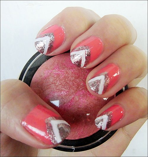 triangle simple nail art