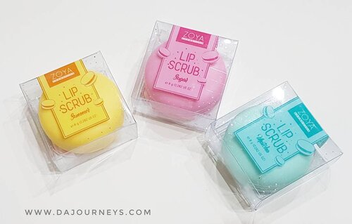 Liip matte sudah lebih dari setahun menjadi trend, semakin banyak brand yang mengeluarkan lini matte terbaru mereka, baik dalam bentuk liquid maupun padat. Pastinya lama kelamaan bibir akan terlihat kering dan kurang sehat karena sel kulit mati yang menumpuk, padahal lipstik pun akan lebih gampang menempel di bibir yang lembap dan halus. Itu sebabnya kita perlu mengeksfoliasi bibir secara rutin dengan lip scrub.

Setelah kemarin Zoya Cosmetics mengeluarkan warna baru untuk liquid lipstick-nya, juga 3 parfum baru, sekarang Zoya Cosmetics mengeluarkan tiga lip scrub dengan varian Sugar, Matcha, dan Summer.

Baca review ketiganya di link hidup di bio ya 😍 #lipscrub #ClozetteID #instabeauty #indonesiablogger #indonesiabeautyblogger #bloggerBDG #bloggerlife #bloggerbandung #bloggerceria #bloggermafia #abcommunity #indonesianfemalebloggers #beautyinfluencer #beautybloggerbandung #beautybloggerindonesia #charisceleb #abblogger#bbloggerslife #BloggerPerempuan #like4like #follow4follow #followforfollow #likeforlike #likeforfollow #TribePost #StarClozetter #ClozetteStar #ggrep
