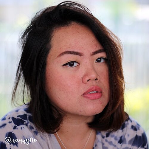 uploading this look to youtube, hayoo pasti bingung ya.. look apaan gitu kaya ga pake makeup aja flaw nya masih terpampang nyata... Jadi ceu.. aku baru saja berdamai dengan diri sendiri and komit untuk jadi apa adanya saja. This is me... and this is how I look with my flaw, memang jerawat jahanamnya udh berkurang bgt I still have my acne scars, redness, dan teman2nya. Jadi from now on aku akan ya begini, unless I create a full coverage makeup ini lah my skin condition yg hopefully will get better and better ya.. tp I won’t use any app yg bikin alus, bikin flawless dan kawan2nya.. bukannya I against them.. buat temen2 yg menggunakan itu ya ga masalah toh kan biar indah. Tapi aku komit biar aku ga senewen sendiri aja, this is the way I accept myself to be me 😁💕 Anyway... so the tutorial is about sheer makeup for holiday.. yang mau holiday atau sekedar nyari inspirasi makeup santai boleh lah yuk mampir ke youtube.com/sannylie yaa.. 😘🤩 thank you #sheermakeup #lightweightmakeup #makeuponholiday #simplemakeup #clozettedaily #clozetteid