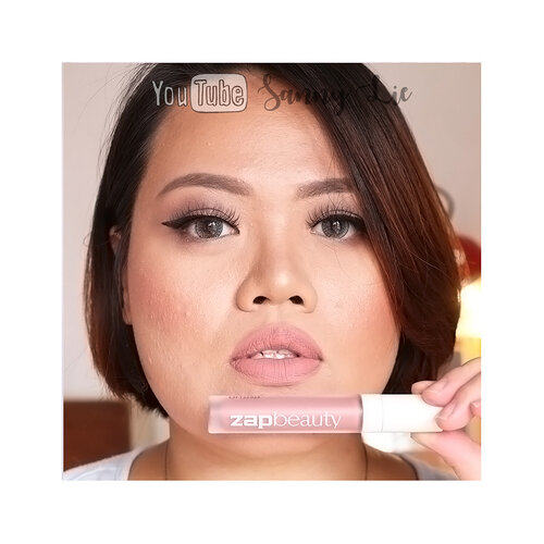 ZAP Beauty Lip Matte - Nuddywarna lip cream matte ini natural banget! Buat kalian yang lagi pengen tampilan no makeup look bisa banget deh pake shade nuddy ini. Bikin penampilan kamu cantik natural..Untuk performance and shade lainnya bisa kamu check di youtube.com/sannylie mampir ya 😘 thank you and see you there ..this is a collaborative project between @zap_beauty x @clozetteid and clozetter .. #zapbeautylipmatte #Clozetteid #ClozetteidReview #ZapbeautylipmattexClozetteidreview #reviewlipstick #reviewlipcream #lipcreamlokal #lipcreammatte #mattelipstick