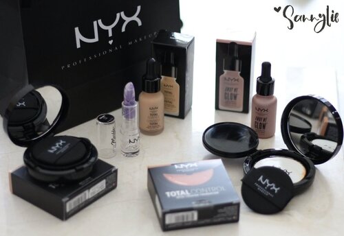 Hi! Apa kabar teman-teman Instagram ku tercinta.. Minggu ini aku lagi bahagia sekaleee dan excited sekalee karena dari minggu lalu aku udah focus banget buat icip-icip produk dari @nyxcosmetics_indonesia yang bekerja sama dengan @clozetteid Kalian tahu kan produk mereka yang lagi nge hits banget yaitu si Total Control Mesh Cushion Foundation. Produk ini nih yang bikin aku mengawali dengan "huhmmm okay" sampe pada akhirnya "wowwww" Penasaran ga sih kalian?? Penasaran dong biar aku senang hahahaha.. Pokoknya jangan lupa subscribe youtube.com/sannylie buat review terbaru Nyx Total Control Mesh Cushion Foundation ini. See you there soon! .
.
#clozetteid #totallyincontrol #nyxcosmeticsid #ClozetteIdReview #NYXxClozetteIDReview #NYXxClozetteID #totalcontrolmeshcushionfoundation #cushionfoundation #fullcoverage #mattefinish #nyxproducts #makeupreview #productsreview #makeupcushion #compactcushion