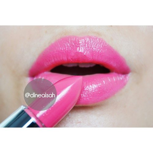Good Morning Girls.. Put the sweet colors lipstick like Sweet Tart from Nyx Butter Lipstick 💋 #Clozette #ClozetteID #Makeup #Beauty #Lipstick #Lips #Lippie #LipstickJunkie #SweetTart #Pink #Butterlipstick #sneakpeak #Dasistersblog #Instabeauty #Instamakeup #Beautyinstagram #BBloggers #BeautyBloggerid #indonesiabeautyblogger #beautybloggerindonesia #fotdibb