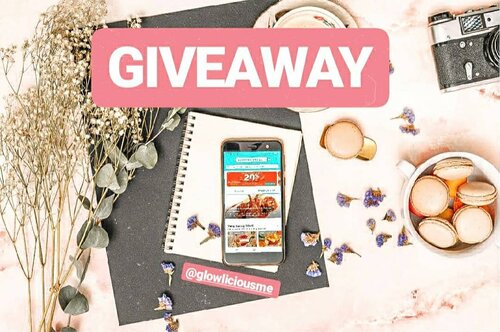 “GIVEAWAY BUKBER”Gara – gara ngidam trip ke Thailand, belakangan ini pengen banget makan makanan ala Thailand gitu😊...Eh kebetulan banget aku dapat info dari @ClozetteID ada fitur baru #TravelokaEATS dan nemu harga special voucher 100k seharga 85k di TOM TOM Grand Indonesia, lumayan banget kan gengs!...Yuk yuk yuk aku traktir Bukber hari Sabtu tanggal 25 Mei 2019😊 😊 😊...Caranya GAMPANG bangettts :...1. Follow @TravelokaEats dan Instagram aku @GlowliciousMe2. Love postingan ini dan sertakan alasan kamu kenapa aku harus ajak kamu bukber, yess3. Hastag #EatsNonStop #Bukberbarengeats dan mention @Travelokaeats @GlowliciousMe...Aku bakal pilih 4 orang pemenang yang beruntung yang bakal diumumin pada hari Kamis ya gengs!...Good luck gengs dan jangan lupa ajak temen2 yang lain untuk ikutan, karena aku juga bakal kasih special gift buat kalian yang jadi pemenang nantinya 🤗💕🙏...#ClozetteID#ClozetteIDReview#TravelokaEatsXClozetteIDReview#EatsNonstop#BukberBarengEats