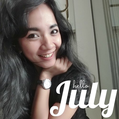 Hello, July... Hello, Ramadhan Day 14.. Good toughts will always stay there to keep up the faith of everyone whose fight for their happiness... 🙏❤️ Have a cheerfull July, my dearest friends.... spreads love and beauty to the world.. keep the prayers and speak personally to our Mighty Allah SWT 😇🙏 happiness is a bout to come.. #clozetteid #clozettegirl #clozetteambassador #sofiadewiramadhandiary #hellojuly #july #greeting #ramadhanday14 #ramadhan14 #beauty #casioid