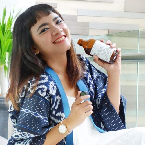 I orchestrate my morning to the time of Coffee ❤️...Sebelom full day meeting, ini cold brew white potion-nya @bunandpau kudu dicecep dulu biar strong sampe sore kakaaaak 😎...Selamat menikmati hari minggu-mu teman 😘 #Clozetteid #Lifestyle #FashionId #ColdBrewCoffee #BunAndPau #SofiaDewiCo #ClozetteCo #WeekendChill #Fashion #KopiJakarta #StyleBlogger