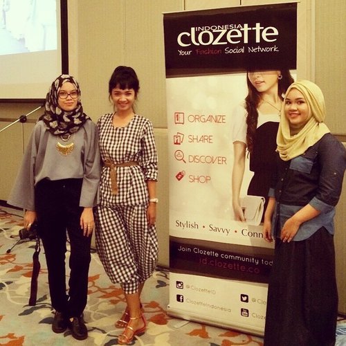 Hello, clozetter @clozetteid and @scarf_magz readers.. We're already here at 'me time with scarf magazine' .. See u here very soon , okay 👌👌❤️👯 #clozetteid #clozettegirl #clozetteambassador #clozette #scarfmagazine #epicentrum