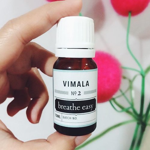 Bought this Breathe Easy - Essential Oil from @vimala_co.
It's a blend of Eucalyptus and Lavender #essentialoils. 
Will try to add it in my #aromatherapy diffuser tonight. Should be good for my stuffy nose. 🍃
#ClozetteID #fragrance #vimala #eo #essentialoil #lavender #eucalyptus #healthyliving #oils #scent