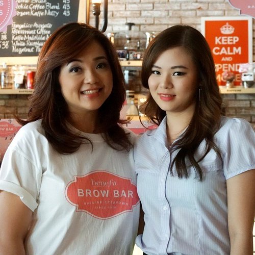 Can I say it? Well... she is Desy Utami *i hope the spelling is right*.. the brand manager of @benefitcosmeticsindonesia.. one of the best brand manager that i have ever meet.. she and Benefit Indonesia team always present such a fun event... and now is the #wowbrowid .. because all you need is #brow 😉😙 #beautyblogger #beautyaddict #indonesianblogger #indonesianbeautyblogger #clozetteid #makeup #makeupaddict #makeupjunkie #beautyaddict #selfie #instadaily #motd #fotd #benefitcosmetics #benefitid #benefit #benefitbrow #wowbrow #