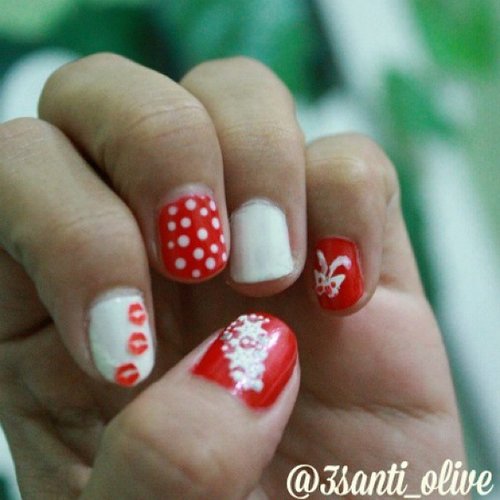 My #nailArt on #independeceDay #merahPutih #ClozetteId #red #white #nail #instabeauty #instadaily