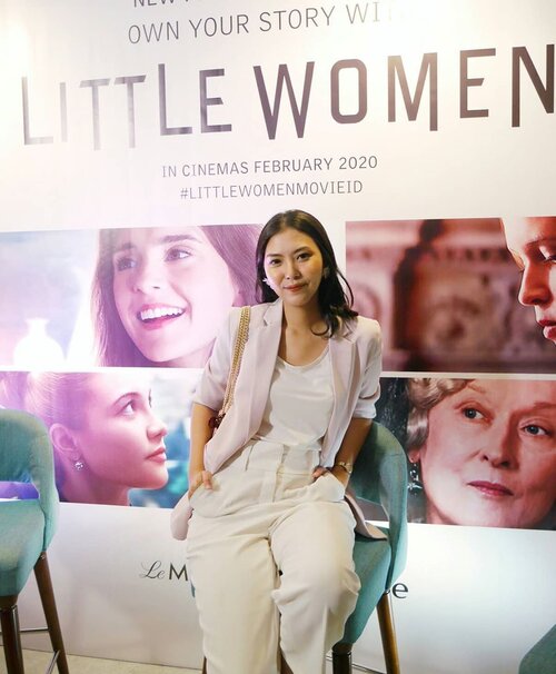 Celebrating a New Perspective of Woman
__
Sore ini saya datang ke  @lemeridienjkt untuk sharing seputar women empowerment sambil ngobrolin film Little Woman yang sedang beredar di layar kaca bulan ini. Film ini diadaptasi dari novel tahun 1800an (i know, right!?) dan udah berkali kali di adaptasi ke dalam film. Talking about a masterpiece, huh 😍
__
Penasaran banget nonton film inu karena leading actresses nya Meryl Streep, Emmas Watson & Saoirse Ronan emang favorit saya semua. Lebih penasaran lagi sama issue Women Empowerment yang dilihat dari perspective wanita abad 18 dan ternyata semua issue wanita di abad itu masih relevan dengan issue wanita modern saat ini 👠👗🎓💄💍
__
@clozetteid @sonypicturesid @Lemeridienjkt #LittleWomenMovieID #LittleWomenXCID #ClozetteID