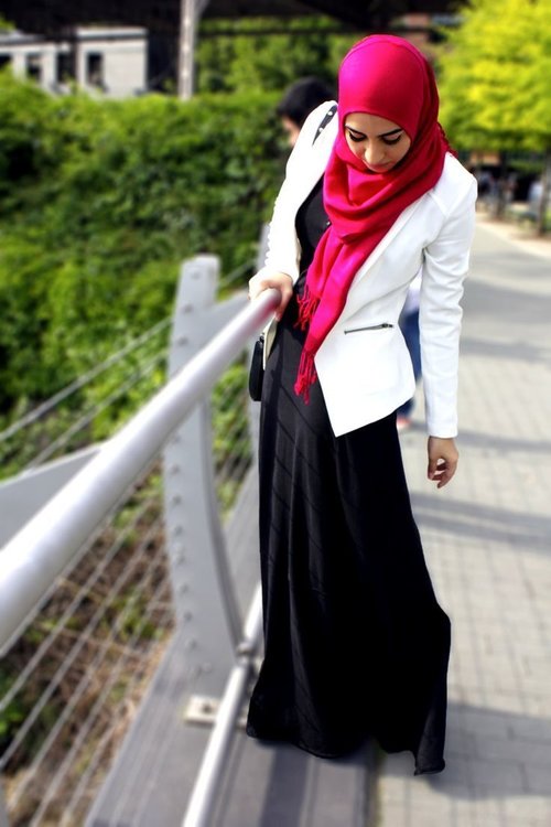 Street hijab inspiration