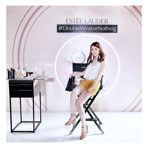 Glow is the essence of beauty n with new BB cushion from @esteelauder you will get: ..💁🏻‍♀️ Glowy dewy look .💁🏻‍♀️ High coverage for flawless skin💁🏻‍♀️ Xtra skincare formula for your beautiful skin 👌🏻..#EsteeID #DoubleWearorNothing #LYKEambassador #LYKE_ViciSienna #LYKEShopMyStyle #ClozetteID