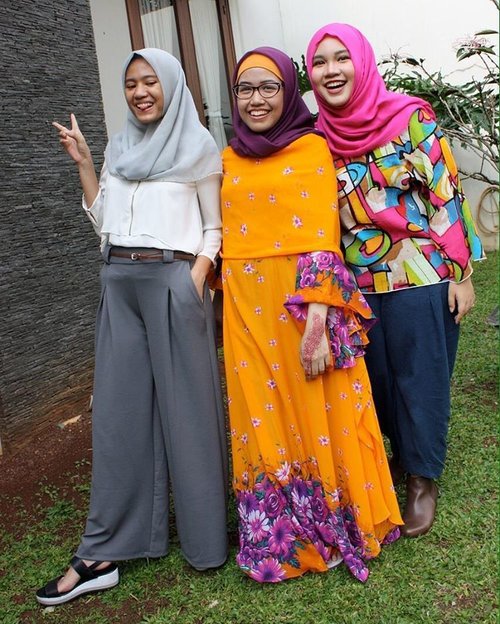 Le Cousins Lebaran #OOTD #eidmubarak #throwback #outfitoftheday #lebaran2016 #family #hijab #hijabblogger #indonesianfemalebloggers #clozetteid