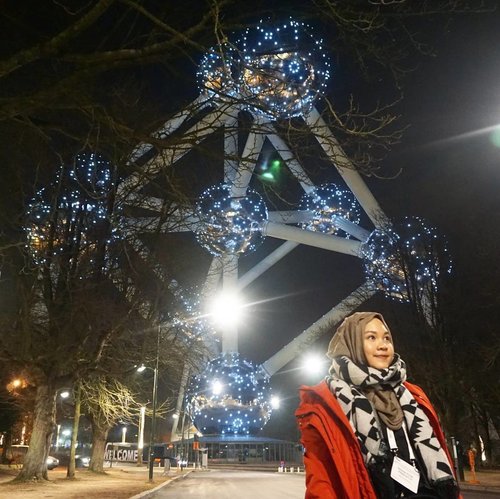 Just realized I haven't posted anything here for quite some time, guess I'm too busy with my real life because of all the deadlines. Here is a mandatory picture to take in Brussels, in front of Atomium..#throwback #whileinbelgium #Brussels #Belgium #atomium #wintertrip #eurotrip #clozetteid #indonesianfemalebloggers