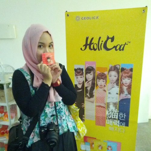 @holicatid @bbmeetup come here and get special discount from this cutie softlense #bbmeetup #bbmeetupxholicatid #clozetteID #bbmupxsency