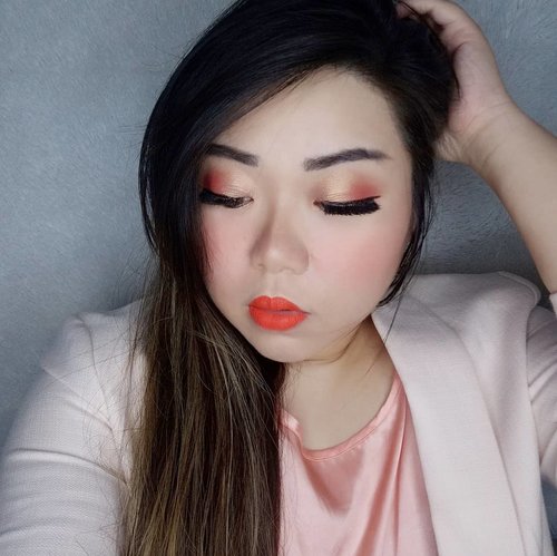 Second look for my #MindysRainbowChallenge : Ji alias Jingga A.K.A Orange!

For me Orange represents Sunset, which is a beautiful but a sort of sad thing at the same time because a sunset means another day in our lives has ended. A representation of goodbye and a darkness to come
.. TAPI! Setelah Sunset dan kelamnya malam, the universe always promise us another Sunrise (which incidentally, gonnabe the representation of my next look!) - yang berarti juga bahwa hari yang baru akan menyambut kita semua.

Saat ini banyak dari kita yang sedang mengalami sunset, struggling dengan anxiety dan ketidak pastian, juga dalam hal ekonomi dimana banyak dari kita are badly impacted, no matter who we are and what we do, i don't think there is one person who is not worried now. But this too shall pass, and there will be light again.

Sudah ada beberapa teman yang accepted my challenge and start making their own 7 colors of the rainbow look, kutunggu yang lainnya ya - jangan biarkan males dan sadness control yourself because we are all in this together!

#quarantine #quarantinechallenge #dirumahaja #clozetteid #sbybeautyblogger #makeup #ilovemakeup #orange #orangemakeup #clozetteid #sbybeautyblogger #bloggerceria #beautynesiamember #bloggerperempuan #indonesianfemalebloggers #girl #asian #makeupchallenge #bblogger #bbloggerid #influencer #influencersurabaya #influencerindonesia #beautyinfluencer #surabayainfluencer #indonesianbeautyblogger #surabayabeautyblogger #surabayabeautyinfluencer #dirumahaja