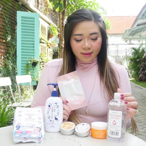 Happy Sunday guys, hope you're having a good weekend!

I have a new blog post dedicated to @suikabeauty products, Alovivi and Purevivi and you check it out here : http://bit.ly/suikabeauty . Pssst, let me give you a hint : Purevivi Cleansing Sheet is now my favorite cleansing sheet, ever! 
Go follow @suika_official_sby
@beauty_care_solution for more info and even if you are interested to be a reseller.

Also for Surabaya area, Purevivi and Alovivi are available at
Ranch Market Surabaya and Malang; Salon Sinlan; House of Jhony; Salon Lexxany; Hokky Darmo Harapan; Hokky Graha Family; Fransisca Sulam Alis; Papaya Pakuwon City 😉. As usual, special thank you to @sbybeautyblogger 😍 . 
#sbbXSuika #sbybeautyblogger #sbbreview
#japanesebeauty #japaneseskincare #japanesecleanser #japanesebrand #skincare #bodycare #facialcleanser #review #endorsement #endorsersby #openendorsement 
#clozetteid 
#sbybeautyblogger
#bloggerindonesia #bloggerceria #beautynesiamember #influencer #beautyinfluencer #surabayablogger #SurabayaBeautyBlogger #bbloggerid #beautybloggerid #bloggerperempuan