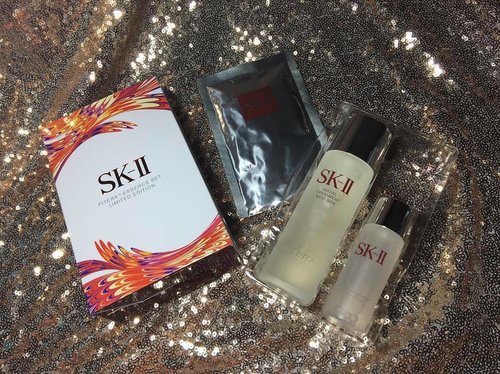 This skin care brand definitely needs no introduction, @skii is one of the leading skin care brand in beauty world today-and there is only one explanation why they are so famous : they deliver.

Since i have a pretty healthy skin for my age, i will share with you my mum's skin journey with SKII. My mum is 67, definitely not a spring chicken anymore 😝, and while she looks youthful for her age-she always has very dry skin that is quite bothersome for her : until i introduced SKII to her.

Prior to using SKII, she was already using high end skin cares that every bit as expensive as SKII -but with very minimum result. I got a few travel size SKII products and told her to use it, she fell in love immediately, especially with SKII's #magicwater a.k.a Pitera water that their treatment essence contains

Today she is an avid user of SKII, her skin is so much smoother, suppler, and youthful looking-it is no longer dry or dehydrated but glowy and healthy instead! Imagine if this magic water works so well for a 67 year old lady, what miracle it can bring for our much younger skin?

#SKIIgifts #SKII #changedestiny #ClozetteID #ClozetteIDxSKIISBY #review #minireview #pinkreview #blogger #bblogger #bbloggerid #surabaya  #indonesianblogger #indonesianbeautyblogger #bloggerceria #bloggerceriaid #sbybeautyblogger #surabayablogger #surabayabeautyblogger #suminagashifestiveparty  #clozettedaily #beautyblogger #skii #skiifacialttreatmentessence #skincare #facialtreatmentessence #skiireview #japaneseskincare #piterawater
