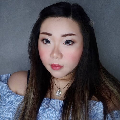 -FULL FACE OF SHOPEE MAKEUP : Wearable Edition-

Okay, you can buy the makeup outside of shopee, technically this is full face of China brands makeup but full face of Shopee Makeup sounds a lot more interesting 🤣. Please note that i consider this a makeup challenge (i always love "full face of" challenges, especially the weird ones. I love to watch full face of Wish makeup videos and the closest thing we have to Wish would be Shopee, i guess? I did a full face of kids makeup back in the day and it was also so much fun!) In NO WAY i am recommending or endorsing using Chinese makeup brands that are not BPOM certified yet (some of the products used has BPOM tho!), I just love a challenge and i believe skill matters more than the quality/price of the makeup so i want to see if i can use such low priced products (again, not all of them are super cheap either) and make myself look good regardless, well. I LOVE how the makeup turned out so personally i think i totally smashed the challenge 🤣. While i am not encouraging anyone to buy these makeup, i know a lot of people does anyway so i would be listing the products used in the next post and give brief thoughts on each so if you do want to buy them, you know which one you can consider and which one you should never even think of.

Honestly, i had sooo much fun doing this and i think imma continue doing it with different brands to see if i can a brand that actually impressed me.

Oh, i also have a second look using all of the same products (just different shades mostly) that i will show you later.

Do you enjoy this type of posts too? I might do a video in the future too, but i am not making any promises tho 🤣. #clozetteid #sbybeautyblogger #makeup #ilovemakeup #BeauteFemmeCommunity #fullfaceofchinesemakeup #makeupchallenge #clozetteid #sbybeautyblogger #makeup #bloggerceria #makeuplook #softmakeup #ilovemakeup
#beautynesiamember #makeupaddict #bloggerperempuan #indonesianfemalebloggers #girl #asian  #bblogger #bbloggerid #influencer #influencersurabaya #influencerindonesia #beautyinfluencer #beautysocietyid #itsbeautycommunity #surabayainfluencer #jakartabeautyblogger