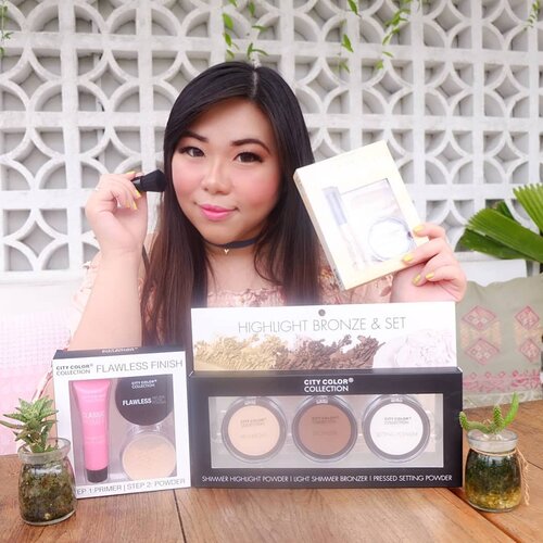 Ngga kerasa tiba2 Desember aja yah, abis gini Natalan dan tahum baru lagi deh. Buat yg nyari hadiah Natal or tahun baru yang cakep, ekonomis dan bikin happy bisa consider set-set an dari City Color makeup ini, harganya under 150k di @kumurabeauty (kalo ngga salah starts from 100k aja!). Emang kalo nyari makeup ori dengan harga super oke harus banget cek Kumura!Stay tuned untuk review masing-masing set ya!#citycolor #citycolorcosmetics#makeupset #cheapmakeupset #kumura #kumurabeauty#clozetteid#sbybeautyblogger#bloggerindonesia #bloggerceria #beautynesiamember #girl #asian #influencer #beautyinfluencer #recommendedonlineshop #onlineshop #surabayablogger #SurabayaBeautyBlogger #bbloggerid #beautybloggerid #beautybloggerindonesia #surabayainfluencer #influencersurabaya #bloggerperempuan #endorsement #endorsementid #endorsersby #onlineshopmurah