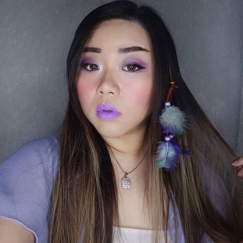 I present to you, my 7th and final look for #MindysRainbowChallenge
: U for Ungu alias Purple, but in this case i'm leaning more to lilac and violet.

I love soft purple, warna-warna violet lilac gitu adalah warna favorite ke 2 ku setelah pink tentunya hehehe. Katanya nih, purple itu representing royalty, wealth and luxury - in this context i see it as a reminder that no matter how rich and successful we are, we're still just a speck in this universe yang semua harta dan kekayaannya ga akan ada artinya kalo God and universe decide to. 
Mau sekaya apapun juga ga bisa lari dari virus Corona, kalo Prince dan Princess aja busa pada kena, ini nunjukin banget kalo at the core, dari mana pun asal kita - we're all just human and we're all the same. So let's unite, help each other, do what we can, do our parts dan hopefully our lives can resume faster than we all fear for.

Masih ada waktu sampe akhir April untuk create 7 looks inspired by 7 colors of the rainbow 🌈 yah, 1 follower will be receiving a care pack from yours truly.

I will be back with other looks, other challenges and other distractions 🤣. #quarantine #quarantinechallenge #dirumahaja #clozetteid #sbybeautyblogger #makeup #ilovemakeup #orange #orangemakeup #clozetteid #sbybeautyblogger #bloggerceria #beautynesiamember #bloggerperempuan #indonesianfemalebloggers #girl #asian #makeupchallenge #bblogger #bbloggerid #influencer #influencersurabaya #influencerindonesia #beautyinfluencer #surabayainfluencer #indonesianbeautyblogger #surabayabeautyblogger