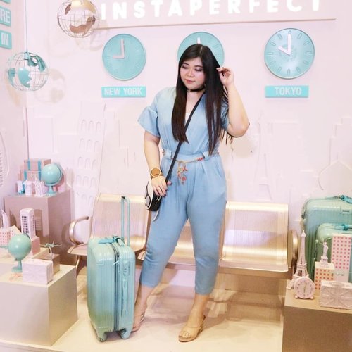 Jumpsuit can be the most uncomfortable thing (and a total pain to go to the toilet with) but seriously, i never learn! Because they're just too darn cute!#ootd#girl #asian #ootdid #ootdindo #ootdindonesia  #clozetteid #sbybeautyblogger #beautynesiamember#bloggerperempuan #bloggerceria #blogger #bblogger #beautyblogger #influencer #influencersurabaya #surabaya  #beautyinfluencer #fashion #personalstyle #fashionblogger #personalstyleblogger #notasize0 #comfortableinmyownskin#effyourbeautystandards #celebrateyourself #bodypositive #pastelcolors #bodypositivity #celebrateyourself