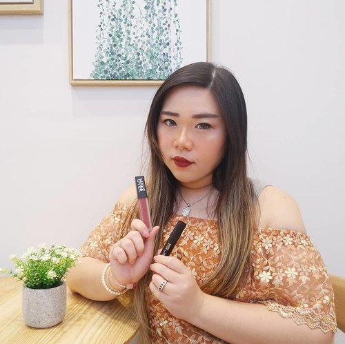 Hi girls, have you tried @makeoverid Powerstay products?

I've been testing 2 products from this line lately : the Powerstay Brow Definer Mascara and Powerstay Transferproof Matte Lip Cream and i must say i quite enjoy them!

The Brow Definer Mascara is admittedly a little tricky, it has a convenient tiny spoolie wand but the product is a little bit too wet than i am used to, as the shade that i got is a little too light (my own brow hair's jet black so when i used products that is too light it can look a bit unbalanced) it looked a little muddy and stiff when i first applied it, but it actually dries down nicely and when i checked my makeup a while after, i really like how it looks. 
For the Powerstay Transferproof Lip Cream, i also have nothing but good things to say. It really is transferproof, very long lasting without drying out my lips. It still looks good even after many hours and heavy meals. If you have very dry lips, always apply lip balm beforehand but beware very glossy and slippery lip balm would make it easier for the lip cream to slide off and be wiped away, so always use moisturizing lip balms that sinks into your lips for better staying power.

I will show swatches and details next, stay tuned!

Special thanks to @beautyjournal @sociolla 😘. #beautyallways
#makeover #makeovercosmetics
#makeup #sociolla
#endorsement #endorsersby #openendorsement 
#clozetteid #girl #asian
#sbybeautyblogger
#bloggerindonesia #bloggerceria #beautynesiamember #influencer #beautyinfluencer #surabayablogger #SurabayaBeautyBlogger #bbloggerid #beautybloggerid #beautybloggerindonesia #surabayainfluencer #bloggerperempuan #indobeautysquad  #indonesianblogger #indonesianbeautyblogger #influencersurabaya