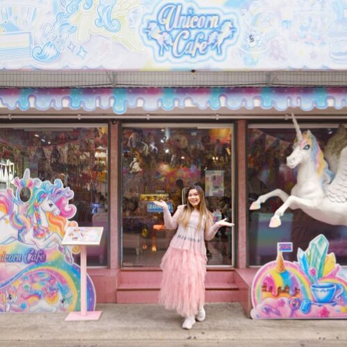 Longing to wander the world and visit fun cafes again, i finally blogged about @unicornbrand: https://bit.ly/unicorncafeBKK , the main reason for my trip to Bangkok last year.Next on my list? This super extra mermaid cafe in Pattaya, OMG need!#BeauteFemmeCommunity#unicorn🦄 #unicorncafe#cafebangkok #bangkokcafe #bangkok #thematiccafe#pinkinthailand #clozetteid #sbybeautyblogger #beautynesiamember #bloggerceria #influencer #jalanjalan #wanderlust #blogger #indonesianblogger #surabayablogger #travelblogger  #indonesianbeautyblogger #indonesiantravelblogger #girl #surabayainfluencer #travel #trip #pinkjalanjalan #bloggerperempuan  #asian  #thailand #pinkinbangkok