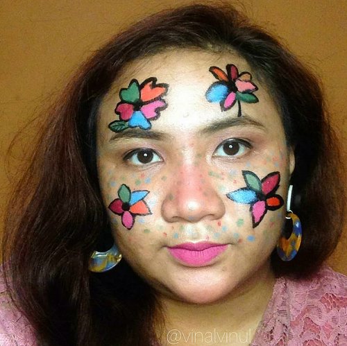 Halo cantik
Ini adalah makeup kolaborasi aku bareng @nixiebeaute.id dengan tema "Flower Make Up Look" yang di sponsorin oleh @diorelle.id1
.
Geser foto ini untuk melihat karya teman-teman ku ❤

Slide 1
@venouriohana 
@vivirmn3 
@nnnisaaa__ 
@ulle.ulle 
Slide 2
@vinalvinul 
@regiinarr 
@gabriellasheila
@kezzooo 
Slide 3
@monikanadhiaf 
@nikeamaliavista 
@melanie.anastasia 
Slide 4
@isnaini__choki 
@annsaniaa 
@dewimahayani95 
Ohya, jangan lupa cek hashtag #NBIFlowerMakeUpCollab untuk melihat secara lengkap hasil makeup teman-temanku yaaa❤
.
#nixiebeaute #nixiebeauteindonesia #nixiebeauteid #NBIcollab #NBIflowermakeupcollab #NBIxdiorelle #bunga #flower #flowers #flowermakeup #makeupbunga #bebungaan #festivalbunga #flowerfestival #festivalmakeup #indobeautysquad #indobeautygram #clozetteid #beautyblogger #beautyvlogger #indonesia