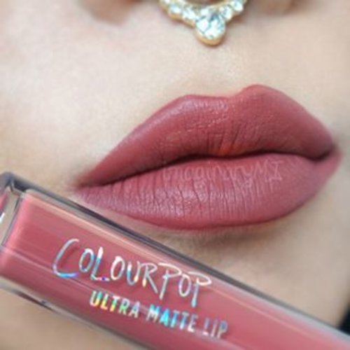 Currently in love with @colourpopcosmetics Ultra Matte Lip in Tulle 👍💋I bought it from @preorderbymimo 😉Read the review 👉 http://imaginarymi.blogspot.co.id 💄💄💄#lotd #colorpopcosmetics #clozetteid #Tulle #lipswatches