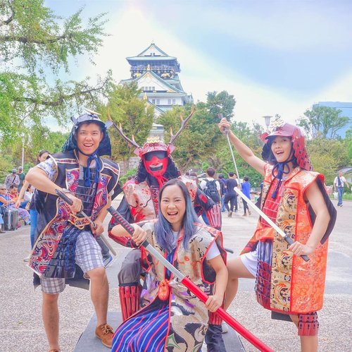 Ketahan sehari lagi di Osaka, pengalaman pertama ke Jepang penuh drama 😅 bakal banyak content deh bwt blog #japantrip3..#osakacastle #osaka #japan #jepang #kabuto #samurai #japan_of_insta #igjapan #instajapan #osakatrip #osakatravel #traveljepang #japantravel #osakajapan #japanstyle #potd #clozetteid