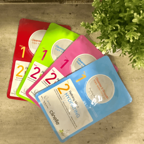 Minggu ini mau coba 4 varian Peeling Pad and Refining Mask dari Clinelle, yaitu : Lifting & Firming (merah), Purifying (hijau), Whitening (pink), dan Hydrating (biru) dan .4 varian tersebut memiliki manfaat yang berbeda, lho!
Kalau aku lebih cocok Peeling Pad and Refining Mask HYDRATING, karena kulitku tergolong kering dan sensitif. Kamu bisa membelinya di drigstore terdekat di kotamu. Selamat mencoba ~
#ClozetteID #Clinelle #PeelingPad #Refining